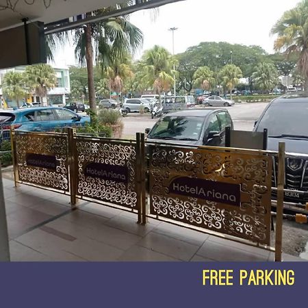 ג'והור בהרו Golden Leaf Boutique Hotel Nusa Idaman Formerly Known As Ariana Hotel מראה חיצוני תמונה