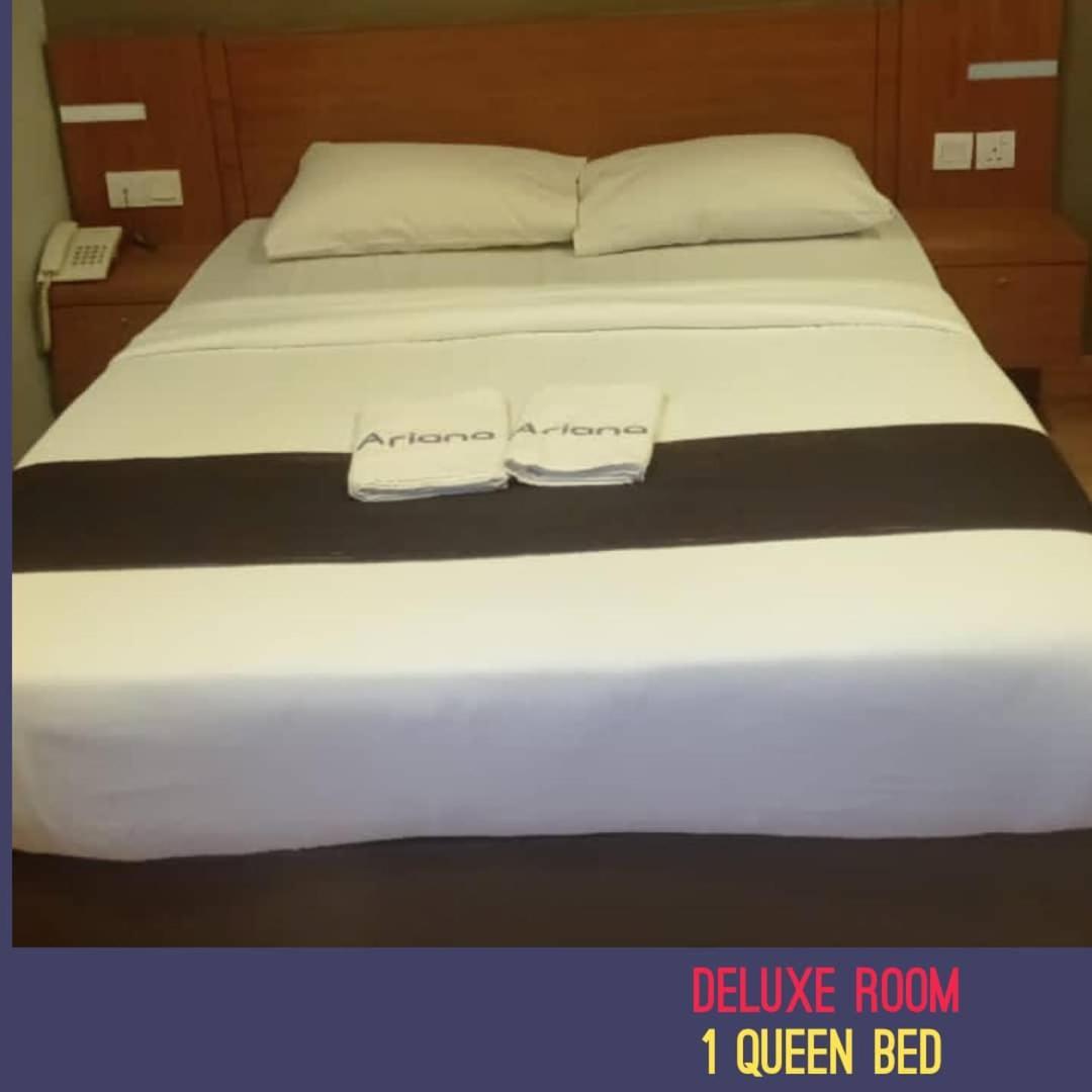 ג'והור בהרו Golden Leaf Boutique Hotel Nusa Idaman Formerly Known As Ariana Hotel מראה חיצוני תמונה